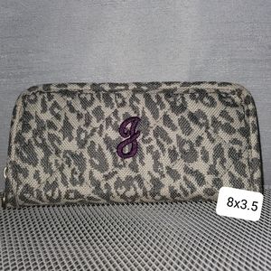 Initials.Inc Wallet